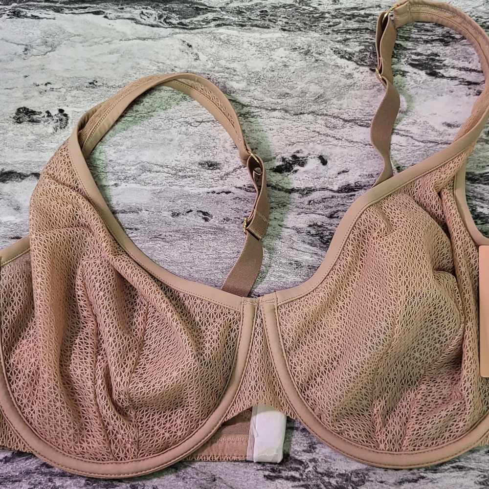 ThirdLove Taupe SCOOP Bra with Mesh. Unlined.